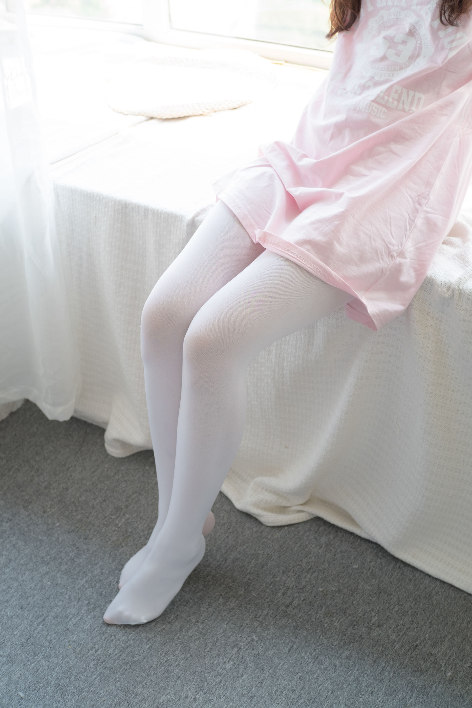 [森萝财团] R15-035 粉红少女白丝美足